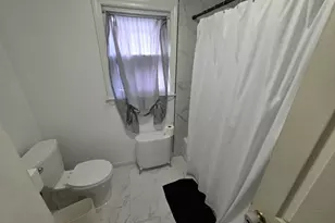 160 Orleans, Lowell, MA 01580 - Photo 19