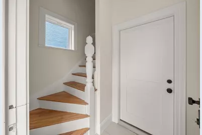81 Gilman, Somerville, MA 02145 - Photo 17
