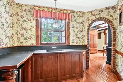 135 Forest Glen Rd, Longmeadow, MA 01106 - Photo 15