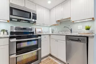 6 Mt Locust Pl, Gloucester, MA 01930 - Photo 15