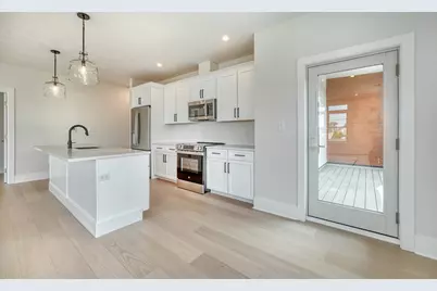 62 Foundry St #315, Wakefield, MA 01880 - Photo 5