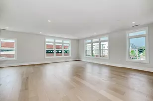 62 Foundry St, Wakefield, MA 01880 - Photo 7