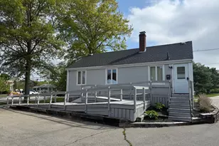 561 County St, Taunton, MA 02780 - Photo 3
