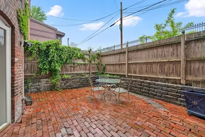 27 Mattoon Street, Springfield, MA 01105 - Photo 9