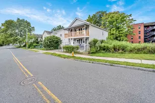 108 Marble St, Springfield, MA 01105 - Photo 19