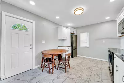 108 Marble St, Springfield, MA 01105 - Photo 3