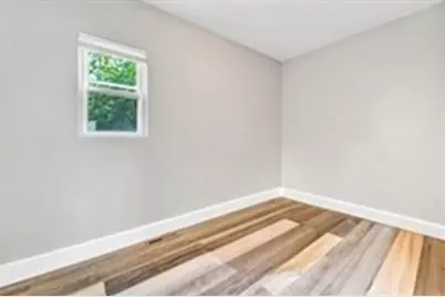 108 Marble St, Springfield, MA 01105 - Photo 13