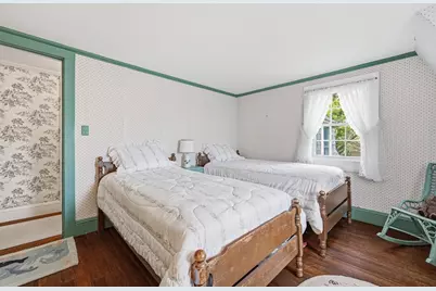 35 Grayton Ave, Barnstable, MA 02647 - Photo 21