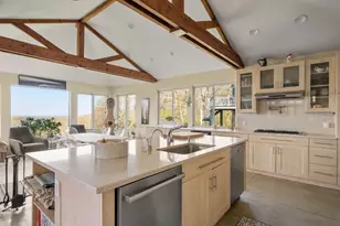 19 Locust Ln, Chilmark, MA 02535 - Photo 17