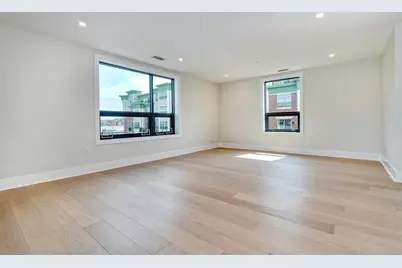 62 Foundry St #305, Wakefield, MA 01880 - Photo 5