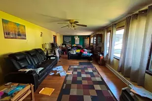 17 Lawn Ave, Lowell, MA 01852 - Photo 3