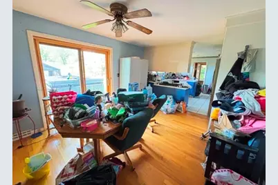 17 Lawn Ave, Lowell, MA 01852 - Photo 7
