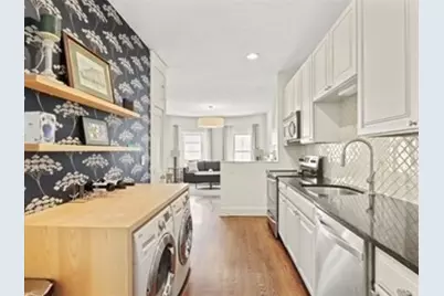 94 Worcester St #3, Boston, MA 02118 - Photo 5