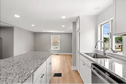 54 Main St #201, Topsfield, MA 01983 - Photo 9
