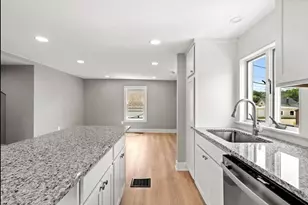 54 Main St, Topsfield, MA 01983 - Photo 9