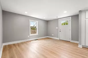 54 Main St, Topsfield, MA 01983 - Photo 5