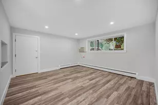 9 Longwood Dr, Andover, MA 01810 - Photo 15