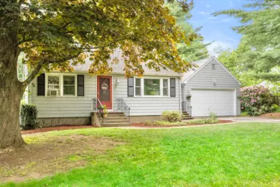 21 Grove St, Shrewsbury, MA 01545 - Photo 3