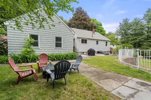 21 Grove St, Shrewsbury, MA 01545 - Photo 27