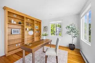 16 Ellery Square, Cambridge, MA 02138 - Photo 27
