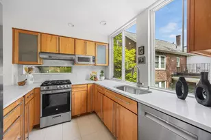 16 Ellery Square, Cambridge, MA 02138 - Photo 13