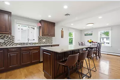 102 Purchase St, Milford, MA 01757 - Photo 13