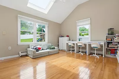 102 Purchase St, Milford, MA 01757 - Photo 9