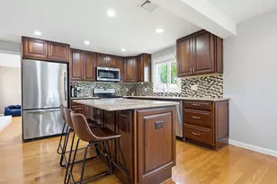 102 Purchase St, Milford, MA 01757 - Photo 13