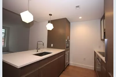 100 Lovejoy Wharf #10M, Boston, MA 02114 - Photo 3