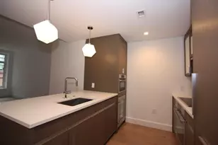 100 Lovejoy Wharf, Boston, MA 02114 - Photo 3