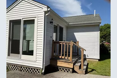 18 Pulaski Street, Uxbridge, MA 01569 - Photo 7