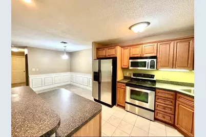 1000 Spring Valley Drive #G, Andover, MA 01810 - Photo 11