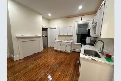 440 Newtonville Ave #1, Newton, MA 02460 - Photo 5