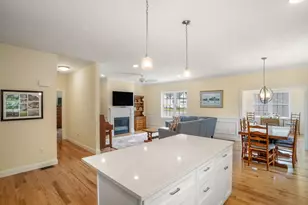 7 Burkhardt Cir, Boylston, MA 01505 - Photo 11