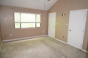 92 Sterling Ln, Haverhill, MA 01835 - Photo 9