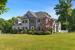 71 Silver Fox Rd, Franklin, MA 02038 - Photo 1