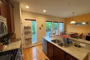 33 Jacob Way, Reading, MA 01867 - Photo 3