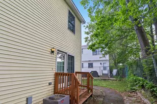 115 Beacon Ave, Lawrence, MA 01843 - Photo 31