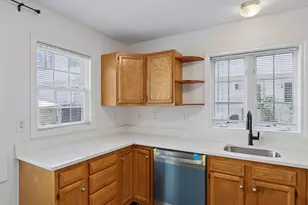 115 Beacon Ave, Lawrence, MA 01843 - Photo 13