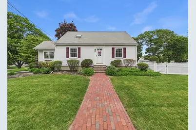 12 S Douglas St, Rockland, MA 02370 - Photo 1