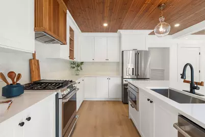 10 Laurel Ln, Sandwich, MA 02644 - Photo 5