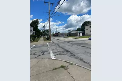 1337 Ashley Blvd, New Bedford, MA 02745 - Photo 7