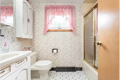 244 Connecticut Ave, Somerset, MA 02726 - Photo 19