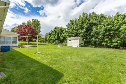 244 Connecticut Ave, Somerset, MA 02726 - Photo 5