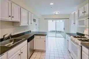 20 Cameron St, Brookline, MA 02445 - Photo 7