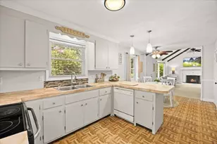 40 Fisher St, Taunton, MA 02780 - Photo 15