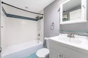24 Hancock St, Boston, MA 02114 - Photo 7