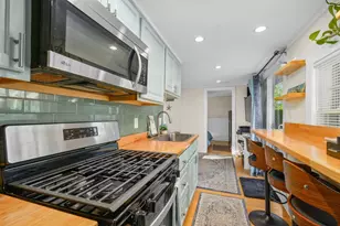 2 Eddy St, Wareham, MA 02532 - Photo 13