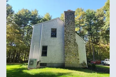 163 Quanapoag Rd, Freetown, MA 02717 - Photo 5