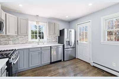 153 Pilgrim Street, Abington, MA 02351 - Photo 3
